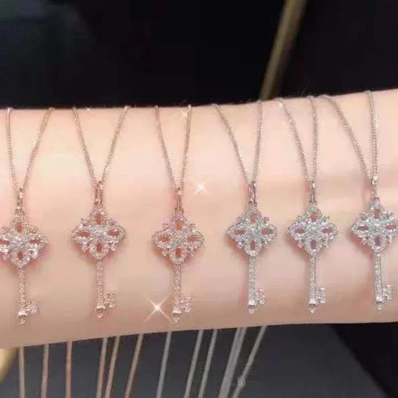 925 Sterling Silver Pave Crystal Vintage Key Pendant 14k Gold Plating Necklace Women Light Luxury Temperament Dress Jewelry